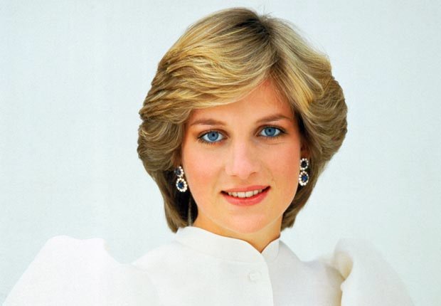 620 princess diana white dress.imgcache.revea065737d17dddc9be897325a7271c4a.web .620.430